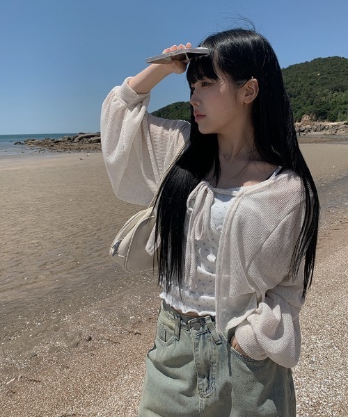 anyonemore（エニワンモア）の「フロント紐サマーボレロカーディガン（カーディガン/ボレロ・レディース・ブラック/グレー/オートミール・FREE）」の19枚目の写真