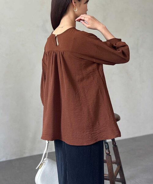 Chez toi(シェトワ)の「【マイナス3キロ見え】7分袖ウエストタックペプラムブラウス(シャツ/ブラウス・レディース・ブラウン/オフホワイト/ブラック・FREE)」の21枚目の写真