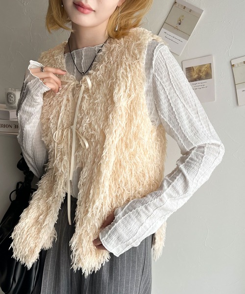 セール】パッと目を惹く華やかコーデに。前後2wayリボン付きシャギー