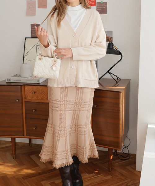 Doula Doula（ドゥーラドゥーラ）の「チェックマーメイドニットスカート（スカート・レディース・ベージュ/グレー/ダークベージュ/ブラック・FREE）」の3枚目の写真