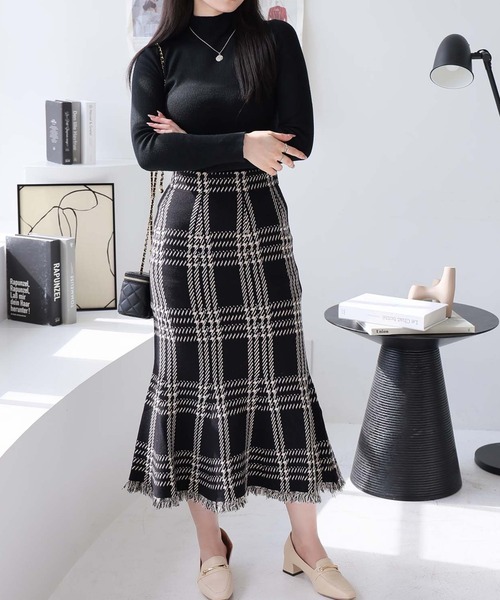 Doula Doula（ドゥーラドゥーラ）の「チェックマーメイドニットスカート（スカート・レディース・ベージュ/グレー/ダークベージュ/ブラック・FREE）」の8枚目の写真