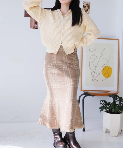 Doula Doula（ドゥーラドゥーラ）の「チェックマーメイドニットスカート（スカート・レディース・ベージュ/グレー/ダークベージュ/ブラック・FREE）」の19枚目の写真