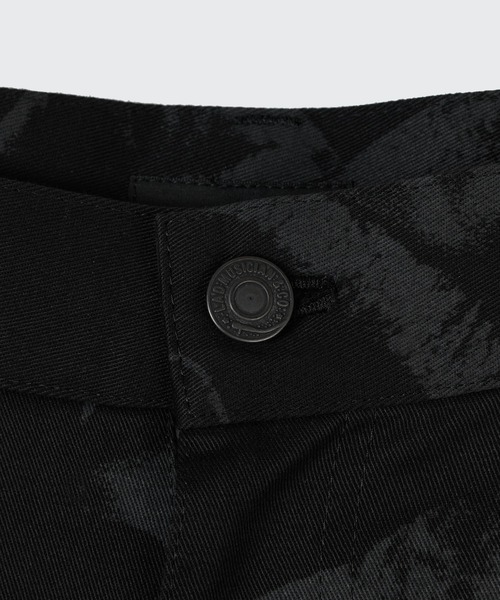 LAD MUSICIAN（ラッドミュージシャン）の「BIG ROSE WIDE FLARE PANTS