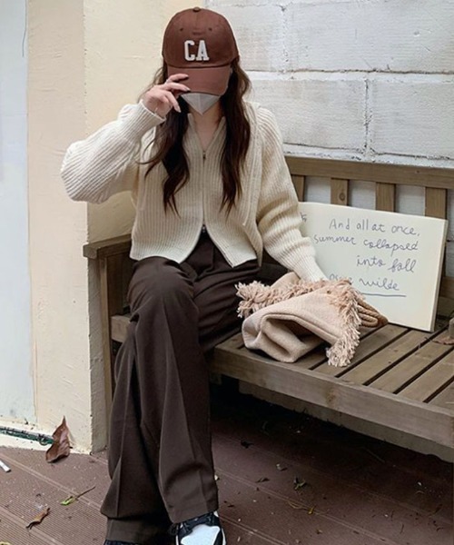 VIVID LADY（ビビッドレディー）の「フード付きジップアップニット レディース ニット（カーディガン/ボレロ・レディース・ブラック/ベージュ/グレー/アイボリー・FREE）」の12枚目の写真