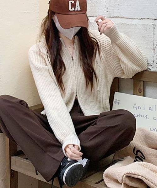 VIVID LADY（ビビッドレディー）の「フード付きジップアップニット レディース ニット（カーディガン/ボレロ・レディース・ブラック/ベージュ/グレー/アイボリー・FREE）」の13枚目の写真