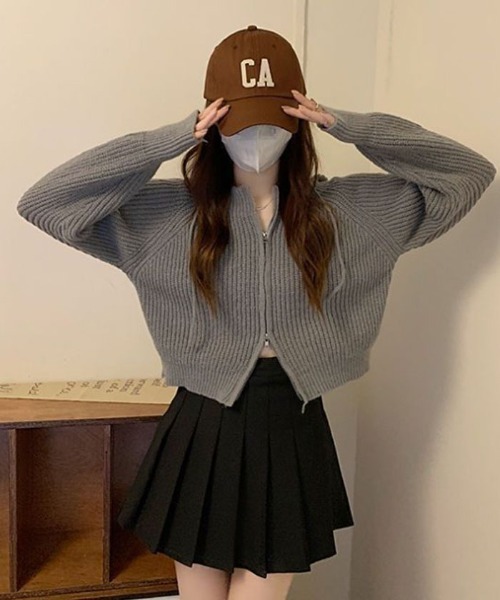 VIVID LADY（ビビッドレディー）の「フード付きジップアップニット レディース ニット（カーディガン/ボレロ・レディース・ブラック/ベージュ/グレー/アイボリー・FREE）」の5枚目の写真