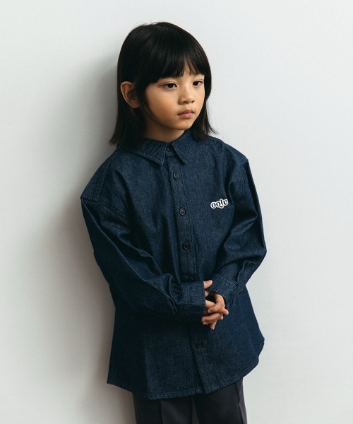 ooju（オージュ）の「【ooju】デニムシャツ（シャツ/ブラウス・キッズ・ブルー・1/2）」の4枚目の写真