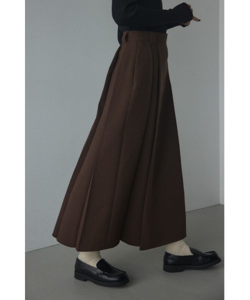 BLACK BY MOUSSY（ブラックバイマウジー）の「box pleats skirt(ボックスプリーツスカート)（スカート・レディース・グレー/ブラック/ブラウン・1/2）」の3枚目の写真