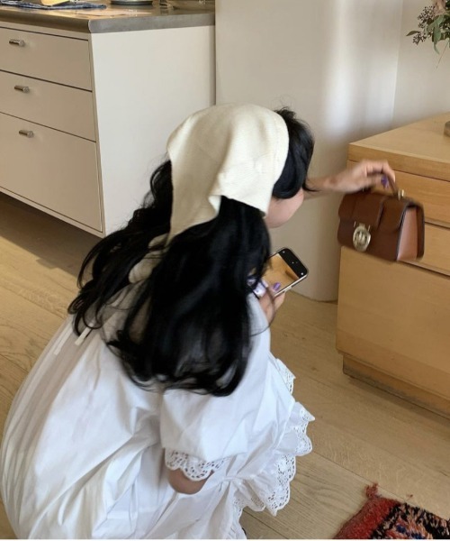 WEGO(ウィゴー)の「WEGO/ホワイトケーブルニットスカーフ(バンダナ/スカーフ・レディース・ホワイト・FREE)」の5枚目の写真