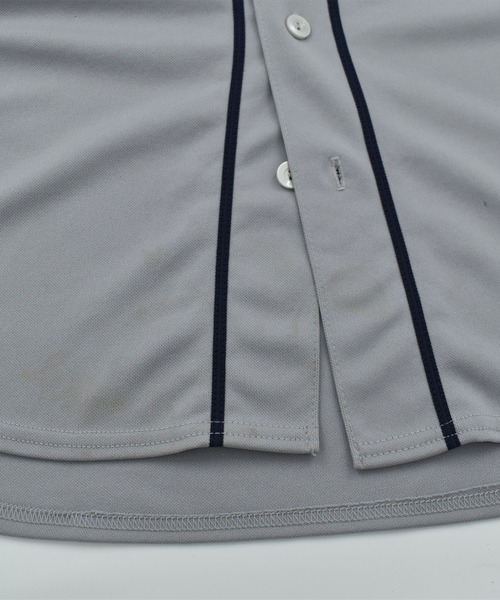 MAJESTIC（マジェスティック）の「【ヴィンテージ古着】Majestic “MLB Detroit Tigers/ #28 GRANDERSON” ゲームシャツ（その他トップス・メンズ・グレー・LARGE）」の10枚目の写真