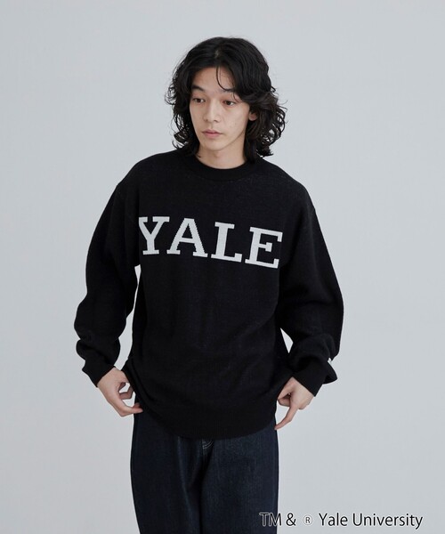 coen（コーエン）の「YALE別注ロゴクルーネックニット（ニット/セーター・メンズ・ブラック・M/L/XL）」の3枚目の写真