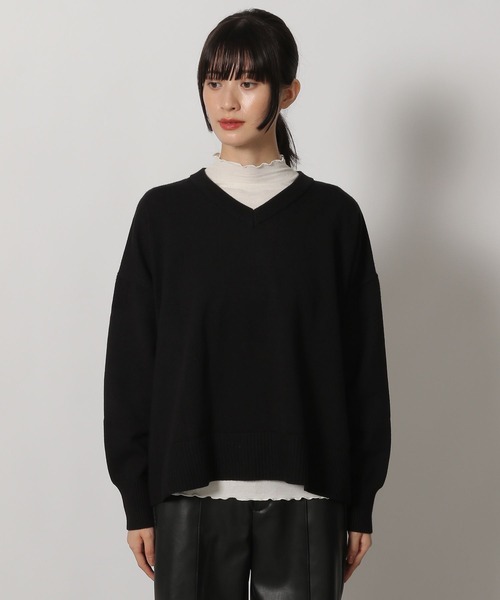 LAKOLE（ラコレ）の「12ゲージVネックニットプルオーバー / 231672（ニット/セーター・レディース・ブルー/グレー/ブラック/アイボリー/マスタード・FREE）」の19枚目の写真