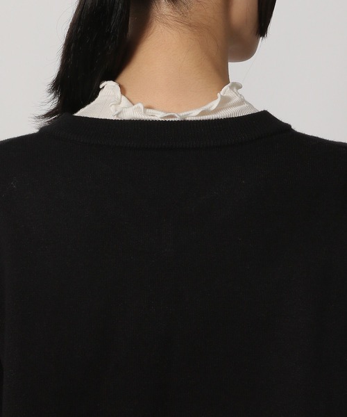 LAKOLE（ラコレ）の「12ゲージVネックニットプルオーバー / 231672（ニット/セーター・レディース・ブルー/グレー/ブラック/アイボリー/マスタード・FREE）」の22枚目の写真