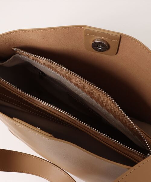 NiiNa】【高品質牛革】ワンハンドルスクエアショルダーレザーバッグ