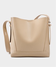 【NiiNa】【高品質牛革】ワンハンドルスクエアショルダーレザーバッグ