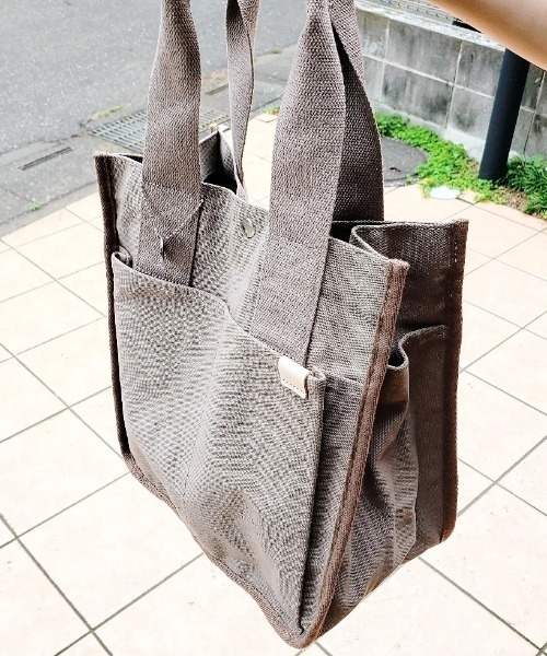 ikka（イッカ）の「キャンバスパイピングビッグトートバッグ（トートバッグ・レディース・オートミール/オフホワイト/ブルー/ブラック・FREE）」の5枚目の写真