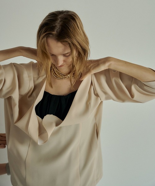 et.UNiVER（エトユニベール）の「Practical over blouse setup