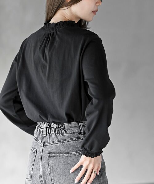 rps（アールピーエス）の「レース襟シャーリングカットソー（Tシャツ/カットソー・レディース・オフホワイト/ブラック/ラベンダー/グレイッシュベージュ/ライトグレー・フリー）」の12枚目の写真