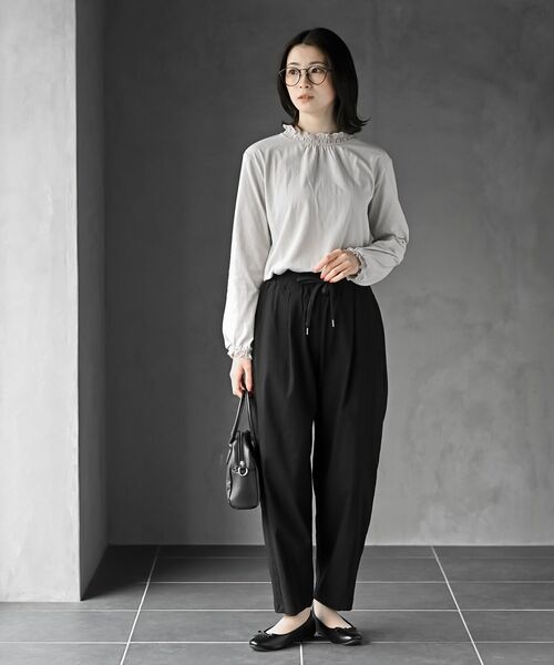 rps（アールピーエス）の「レース襟シャーリングカットソー（Tシャツ/カットソー・レディース・オフホワイト/ブラック/ラベンダー/グレイッシュベージュ/ライトグレー・フリー）」の14枚目の写真