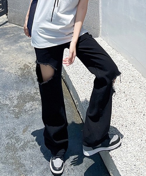 GLAMOROUS JANE(グラマラスジェーン)の「ダメージブラックデニムパンツ(デニムパンツ・レディース・ブラック・S/M/L)」の6枚目の写真