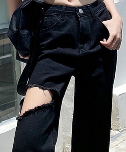 GLAMOROUS JANE(グラマラスジェーン)の「ダメージブラックデニムパンツ(デニムパンツ・レディース・ブラック・S/M/L)」の3枚目の写真