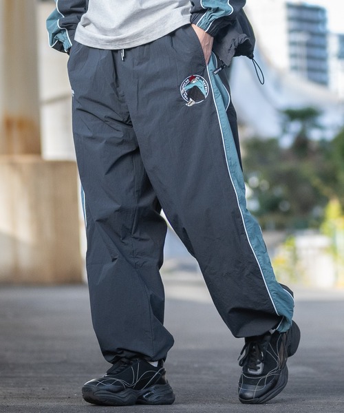 Red Cap Girl（レッドキャプガール）の「【a-r】〔RedCapGirl/レッドキャップガール〕サークルロゴ刺繍 サイドライン ナイロンカーゴパンツ（その他パンツ・メンズ・チャコールグレー/ネイビー/ライトグレー/ブラック・LARGE/MEDIUM）」の15枚目の写真