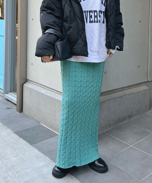 Futier land（フューティアランド）の「ケーブル編みニットタイトスカート（スカート・レディース・グリーン/ブラウン・FREE）」の6枚目の写真