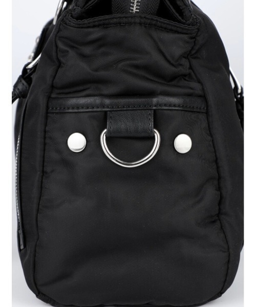 IUGAMAKARAS】Studded Nylon Shoulder Bag 【公式通販】