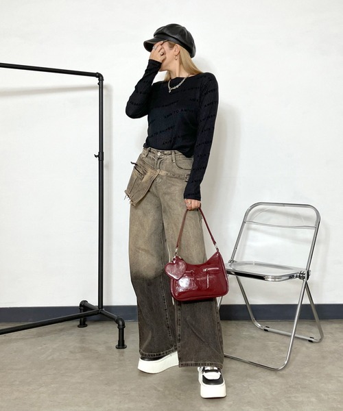 non-hedge（ノンヘッジ）の「ハートチャーム付2WAYバッグ（ショルダーバッグ・レディース・ブラック/ホワイト/ブラウン/レッド・FREE）」の22枚目の写真