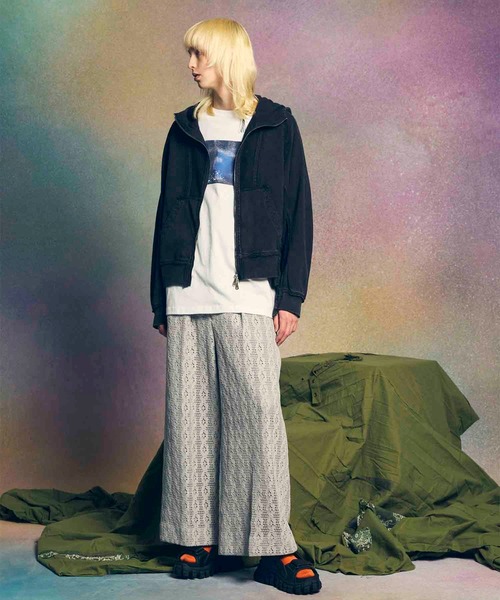 MAISON SPECIAL(メゾンスペシャル)の「《UNISEX》Abstract Mini Hand-Printed Oversized Stitched Crew Neck T-shirt/アブストラクトミニハンドプリントオーバーサイズドステッチクルーネックTシャツ【MAISON SPECIAL/メゾンスペシャル】(Tシャツ/カットソー・メンズ・ダークブルー/ブルー/レッド/パープル/ホワイト/ブラック・0/1/2)」の19枚目の写真