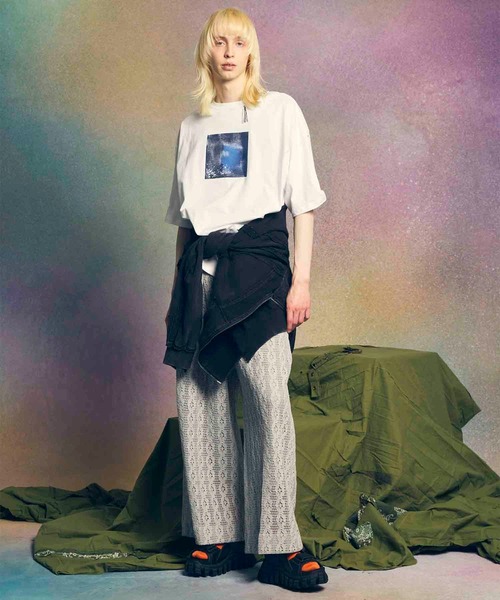 MAISON SPECIAL(メゾンスペシャル)の「《UNISEX》Abstract Mini Hand-Printed Oversized Stitched Crew Neck T-shirt/アブストラクトミニハンドプリントオーバーサイズドステッチクルーネックTシャツ【MAISON SPECIAL/メゾンスペシャル】(Tシャツ/カットソー・メンズ・ダークブルー/ブルー/レッド/パープル/ホワイト/ブラック・0/1/2)」の18枚目の写真
