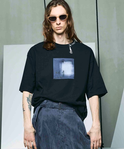 MAISON SPECIAL(メゾンスペシャル)の「《UNISEX》Abstract Mini Hand-Printed Oversized Stitched Crew Neck T-shirt/アブストラクトミニハンドプリントオーバーサイズドステッチクルーネックTシャツ【MAISON SPECIAL/メゾンスペシャル】(Tシャツ/カットソー・メンズ・ダークブルー/ブルー/レッド/パープル/ホワイト/ブラック・0/1/2)」の22枚目の写真