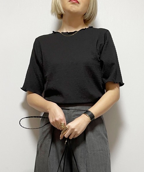 Fizz（フィズ）の「カットシャーリングクルーネックTee（Tシャツ/カットソー・レディース・イエロー/ブラック/アイボリー/グレイッシュベージュ/ブルー・M）」の3枚目の写真