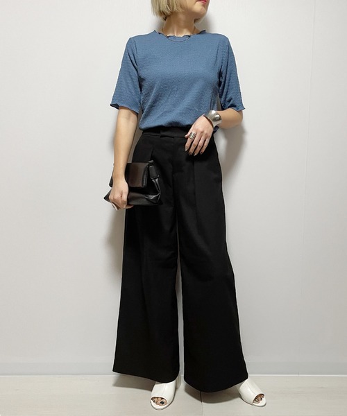 Fizz（フィズ）の「カットシャーリングクルーネックTee（Tシャツ/カットソー・レディース・イエロー/ブラック/アイボリー/グレイッシュベージュ/ブルー・M）」の7枚目の写真