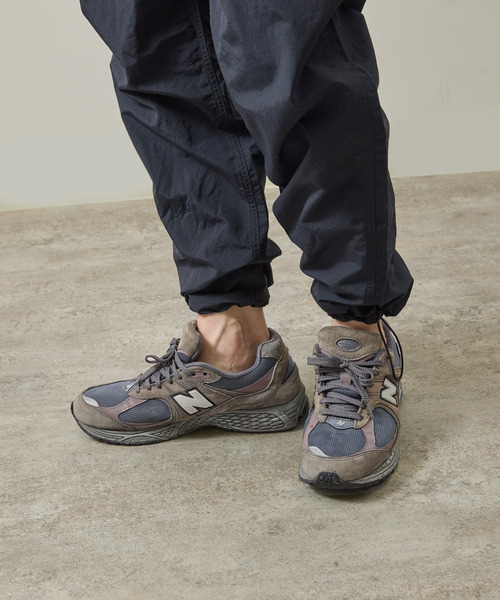 And A（アンドエー）の「Gramicci グラミチ / NYLON GRAMICCI PANT 撥水防風ナイロングラミチパンツ / GMP4-SJP03（その他パンツ・メンズ・ベージュ系その他/ネイビー/ブラック/オリーブ・X-LARGE/LARGE/MEDIUM/SMALL）」の17枚目の写真