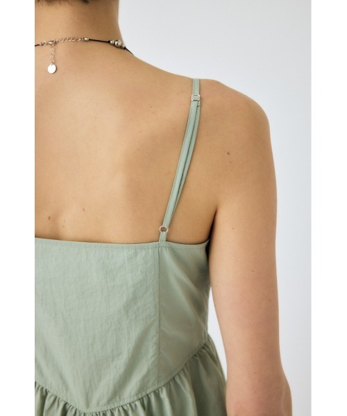 MOUSSY（マウジー）の「FRONT ZIP NYLON キャミドレス（ワンピース・レディース・ライトカーキ/ブラック/オフホワイト・1/2）」の21枚目の写真