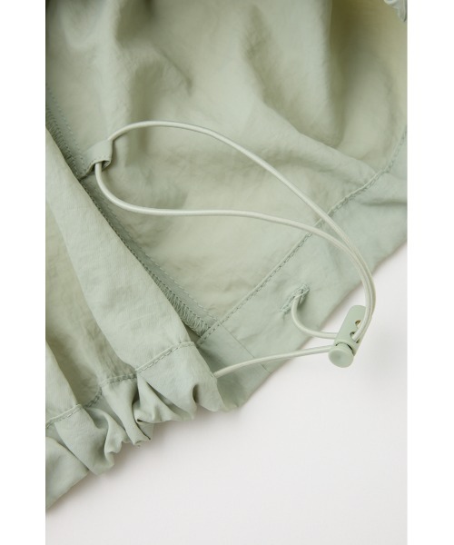 MOUSSY（マウジー）の「FRONT ZIP NYLON キャミドレス（ワンピース・レディース・ライトカーキ/ブラック/オフホワイト・1/2）」の17枚目の写真