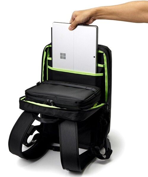 beruf baggage(ベルーフバゲッジ)の「【beruf baggage/ベルーフ バゲッジ】URBAN EXPLORER PRO 24XP(バックパック/リュック・メンズ・ブラック・FREE)」の13枚目の写真