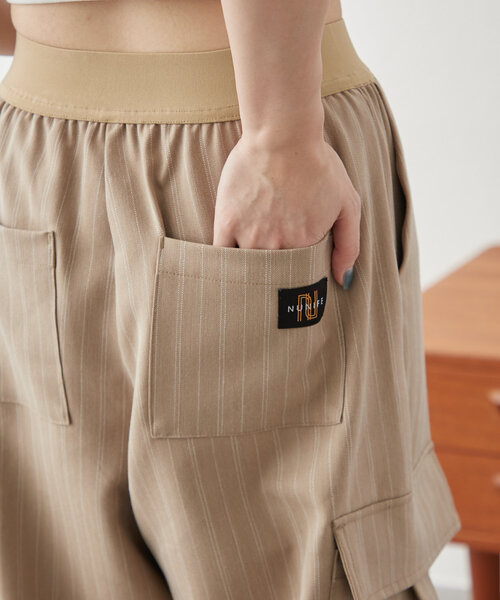 NUNIFE（ユニフィー）の「【NUNIFE】柔らかい素材感で履き心地◎ストライプカーゴパンツ（カーゴパンツ・レディース・ベージュ/ブラック/カーキ・FREE）」の20枚目の写真