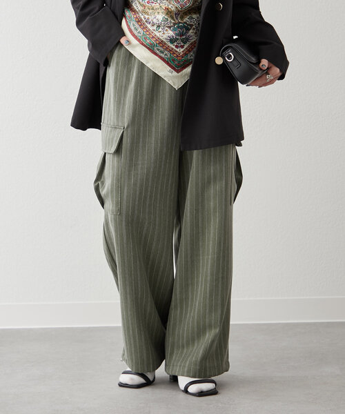 NUNIFE（ユニフィー）の「【NUNIFE】柔らかい素材感で履き心地◎ストライプカーゴパンツ（カーゴパンツ・レディース・ベージュ/ブラック/カーキ・FREE）」の14枚目の写真