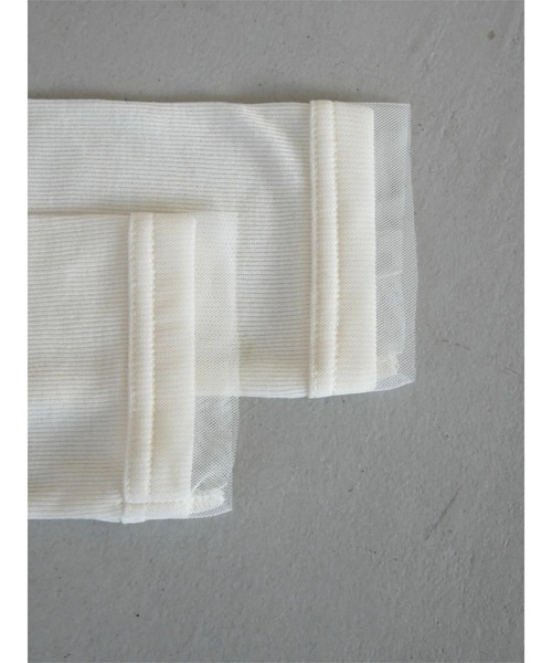 TRUNC(トランクエイティーエイト)の「Tulle Rib Long Sleeve TEE(Tシャツ/カットソー・レディース・アイボリー/ブラック/ネイビー・FREE)」の14枚目の写真