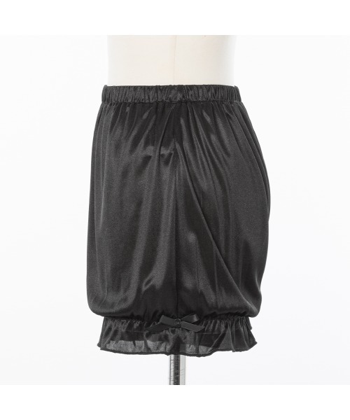 DearMyLoveWhip(ディアマイラブホイップ)の「【大きいサイズ】フリルリボンカボチャペチパンツ(その他パンツ・レディース・ホワイト/ブラック・5L/6L/4L)」の4枚目の写真