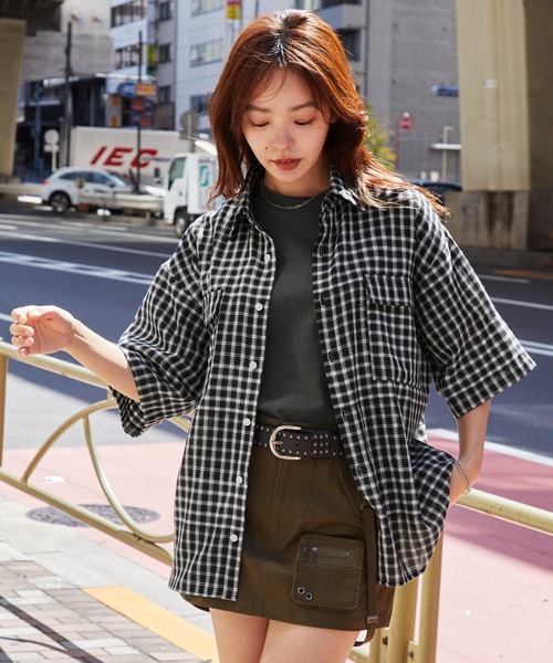 MONO-MART（モノマート）の「配色メッシュ レギュラーカラーチェック半袖シャツ（シャツ/ブラウス・レディース・ブラック/ネイビー/ベージュ/ブルー/グレー・M/L）」の19枚目の写真