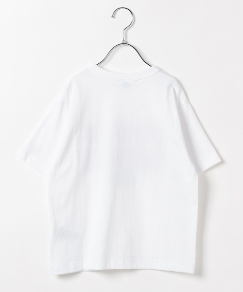 Champion(チャンピオン)の「【Champion(チャンピオン)】カレッジロゴプリントT(KIDS)(Tシャツ/カットソー・キッズ・グリーン/オートミール/オフホワイト/ネイビー・120cm/130cm/140cm/150cm/160cm)」の11枚目の写真