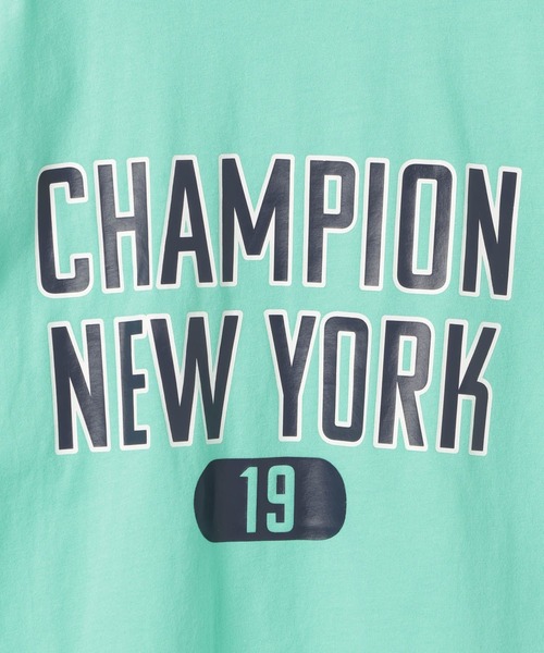 Champion(チャンピオン)の「【Champion(チャンピオン)】カレッジロゴプリントT(KIDS)(Tシャツ/カットソー・キッズ・グリーン/オートミール/オフホワイト/ネイビー・120cm/130cm/140cm/150cm/160cm)」の9枚目の写真