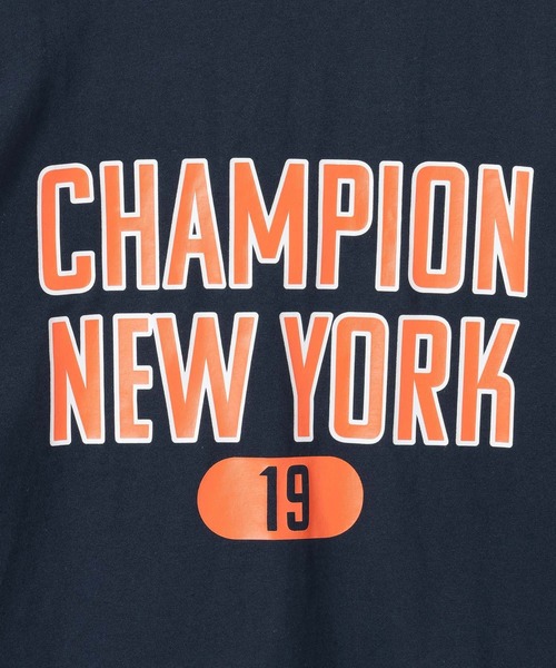 Champion(チャンピオン)の「【Champion(チャンピオン)】カレッジロゴプリントT(KIDS)(Tシャツ/カットソー・キッズ・グリーン/オートミール/オフホワイト/ネイビー・120cm/130cm/140cm/150cm/160cm)」の10枚目の写真