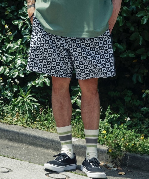 RVCA(ルーカ)の「RVCA メンズ PERRY MIX BS ボードショーツ 【2025年春夏モデル】/ルーカ水陸両用ウエストゴムサーフトランクス・ボードショーツ・バギーショーツ(水着)(水着・メンズ・ブラック/モスグリーン/ブラック×ホワイト/ホワイト系その他・SMALL/MEDIUM/LARGE/X-LARGE)」の2枚目の写真