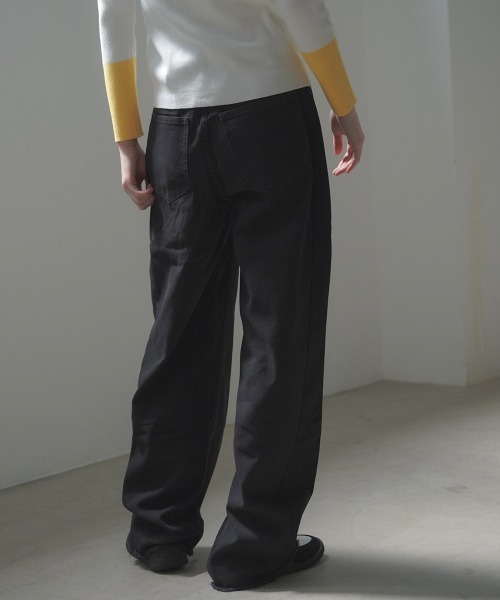 Clum(クルム)の「hem fringe design Full length curved denim pants / 裾フリンジデザインフルレングスカーブデニムパンツ(デニムパンツ・レディース・グレー/ブルー/ライトブルー/ブラック・FREE)」の9枚目の写真