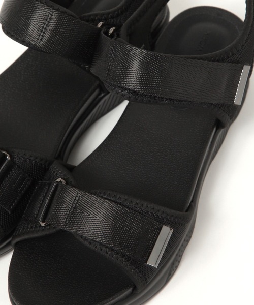 GLOBAL WORK（グローバルワーク）の「らくっションスニーカーサンダル/319624（サンダル・レディース・グレイッシュベージュ/ブラック/ブラック系その他/シルバー/ブラック系その他3・MEDIUM/LARGE/SMALL/X-LARGE）」の17枚目の写真