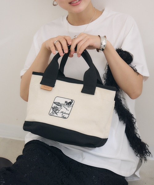 KATHARINE ROSS（キャサリンロス）の「【KATHARINE ROSS】【キャサリンちゃんロスくん】ミニトートバッグ（トートバッグ・レディース・ブラック系その他/ホワイト系その他/ブラック・MEDIUM）」の2枚目の写真